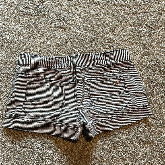 Roxy Black and White Striped Women's Shorts - Picture 3 of 10